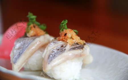 火炙白带鱼寿司