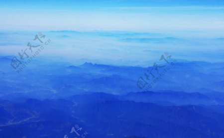 云端空中天空高空飞机上其他自然景观摄影