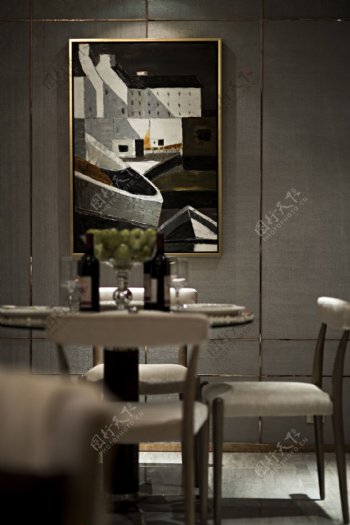 欧式经典沉稳餐厅装饰画效果图