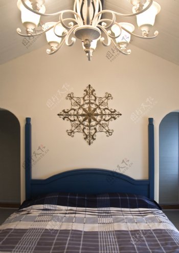 田园风格蓝色卧室室内装修效果图