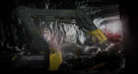 霸气外漏的矿山钻探挖掘机