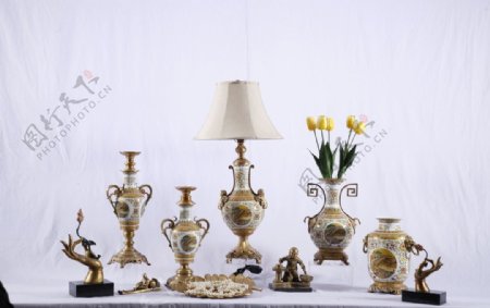 欧美古典陶瓷配铜花瓶烛台奢华