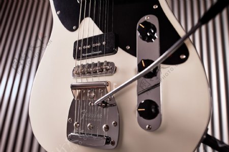 白色经典复古的电子吉他jpg素材