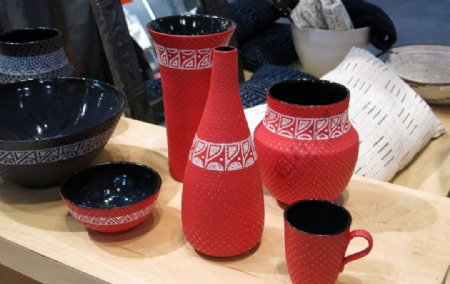陶瓷罐装饰画民族陶瓷