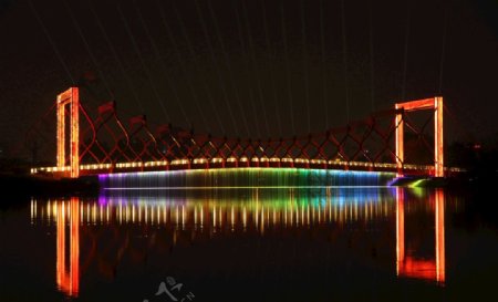 扬州杉湾公园剪影桥