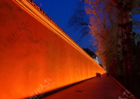 故宫红墙夜景