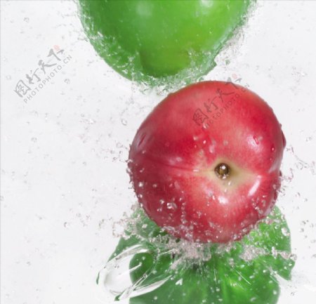 苹果素材水果白底图水果