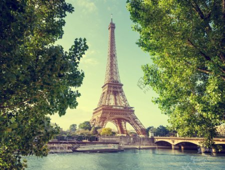 巴黎铁塔高清风景画