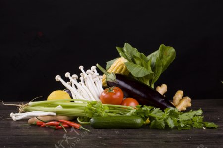 新鲜蔬菜组合摄影图1