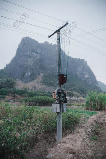 山水电线杆摄影图片