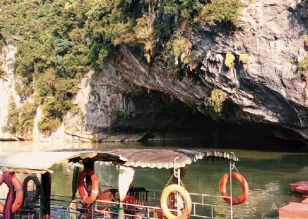 桂林龙岩洞