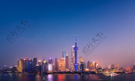 上海东方明珠城市建筑夜景