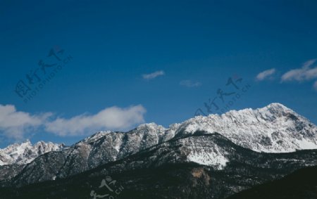 雪山山崖自然生态背景素材