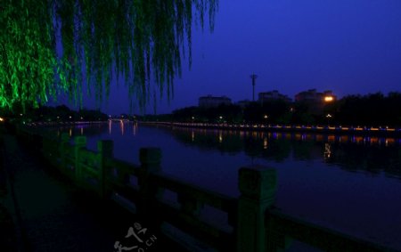 古运河夜景图片