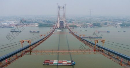 五峰山长江大桥图片