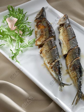 豫菜香煎日本青鱼条图片